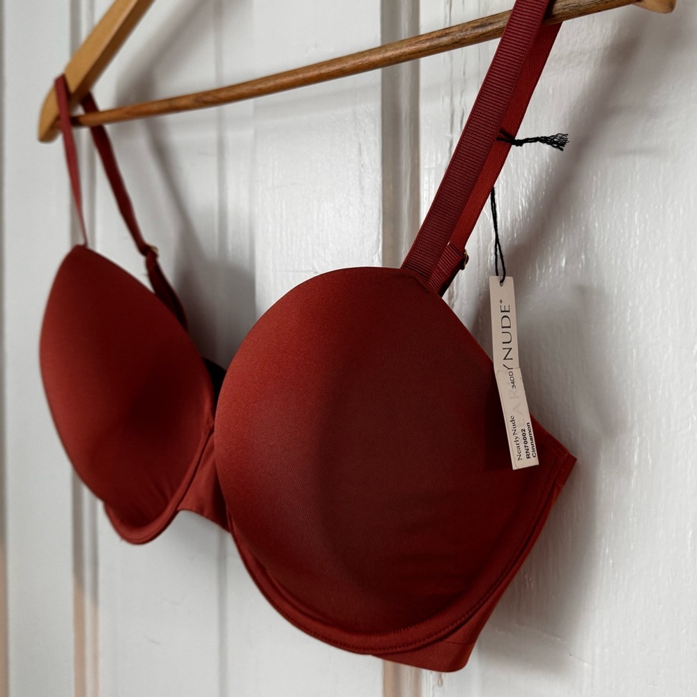 The Naked Scoop Bra
Cinnamon / 34DD
NWT